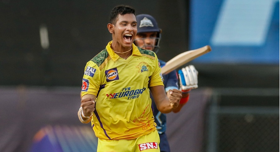 dhoni1