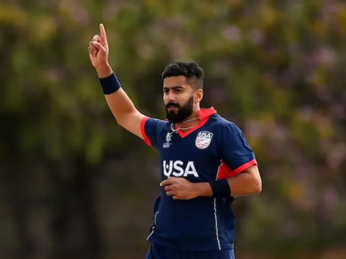 Pakistani Cricketer Dies