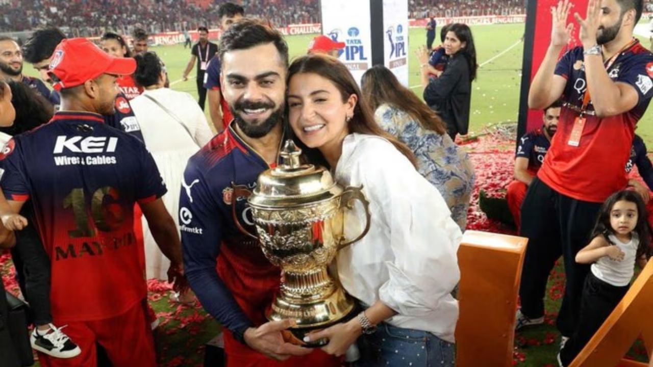 Virat-Anushka Viral Video